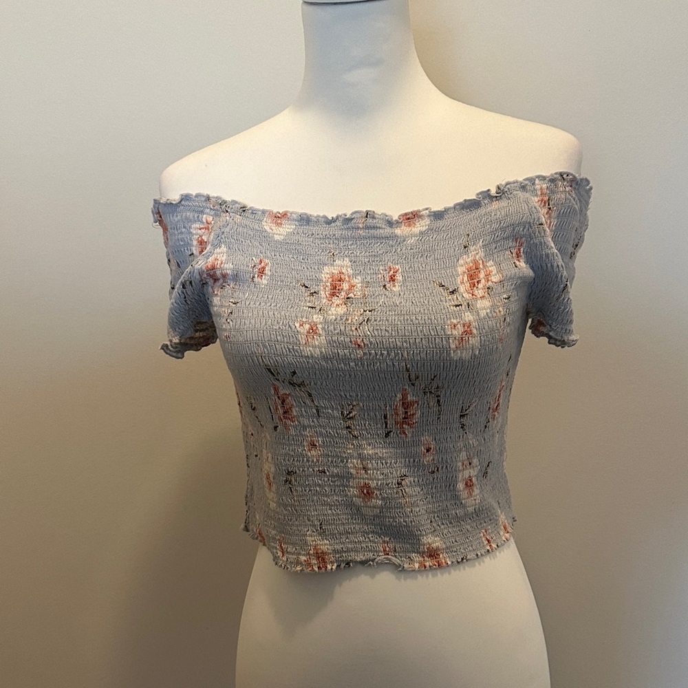Kendall & Kylie Blue Floral Crop Top